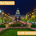 Cozy Apartment Close To Old Town Square