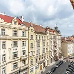 Apartments Vezenska