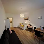Studio-Apartment Near Congress Centre Prague