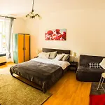 Cozy Apartment In Prague\'S Best Area