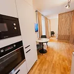 Stylish Studio In The Center