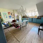 Flat With Heart And Art Nearby Centre Of The Prague