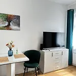 Nice 1 Studio Apartment In The Center Of Prague
