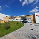 Apartmanovy Dum Se Zahradou V Klidne Casti Prahy