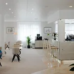 Hotel Silenzio
