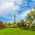 Mezonetovy Apartman V Centru