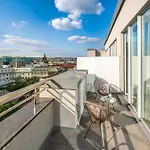 Vn17 Rooftop Suites By Adrez