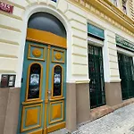 Prague Milada & Heaven Home Apartment