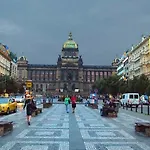 Vikys Apartment