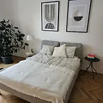 Exclusive Unique Apartments - Prague Central