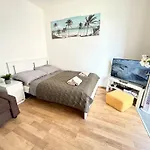 Riverside Premium Apartment