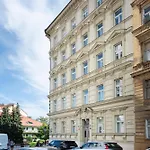 Kampa Park Apartment
