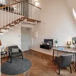 Mottl House By Adrez