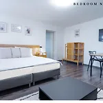 The Bookhouse, 5-Bedroom Residence By Prague Castle