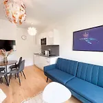Suite Crystal 404