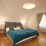 Lazenska N4 Residence