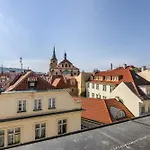 Luxury 2 Bedroom Apartment With Ac In The Old Town