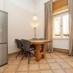 Large And Modern Apartment In The Heart Of Prague