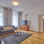 Charles Bridge Apartments