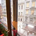 Apartment In The Heart Of Prague