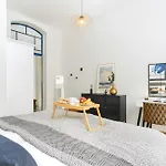 Stru House By Prague Days - Luxurious Apartments Next To National Theatre