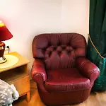 Room & Parking Assistance
