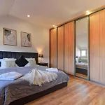 Beautiful Apartment Dlouha