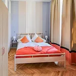 Celebration Flat By Ruterra