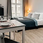 Elso Apartments