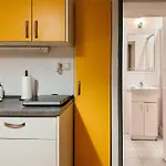 Elso Apartments