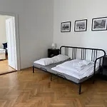 Castle View Apartment