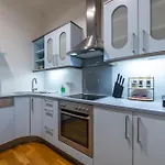 Charming 2Bedroom Old Town Apartment