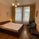 Hotel King George
