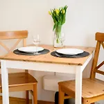 Cosy Central Apartment In Zizkov