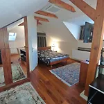 Historic Center Villa With Hot-Tub, Terrace And Garden