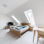 Apartments Borivojova 63