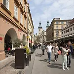 Igor And David Apartments