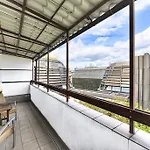 Ostrovni 7 Apartments
