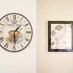 Modern Apartment Zlatnicka 8