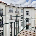 Selinor Old Town Apartments