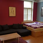 Hugo Apartment Prague