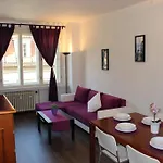 Go Native Prague Apartment