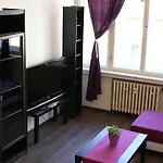 Go Native Prague Apartment