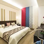 Luxury Apartments Pricna