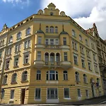Lumirova Apartment