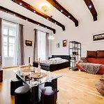 Art Apartments Ruzova
