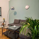 3Bdr City Center Ruterra Apartment