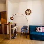 Riverside Ruterra Apartment