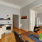 Historic Centre Apartments IV