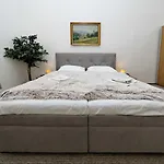 Apartments U Cisare